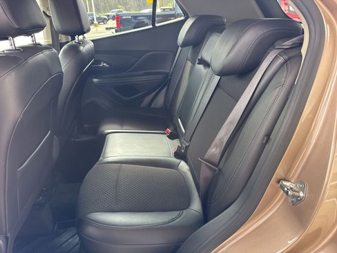 Used 2019 Buick Encore Preferred image 29