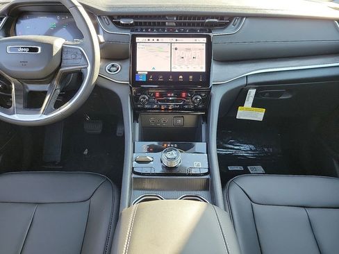 New 2024 Jeep Grand Cherokee Limited 4xe AWD/4WD image 11