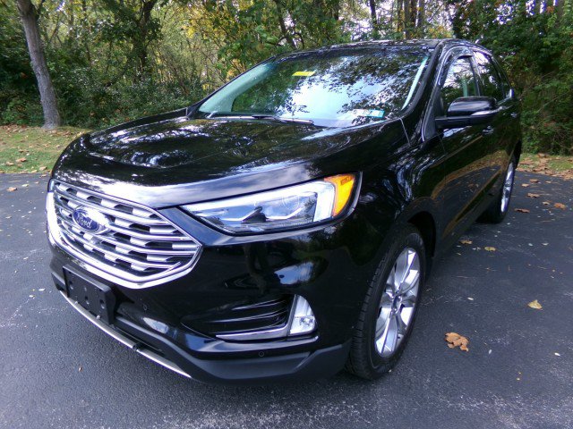 Used 2019 Ford Edge Titanium w/ Equipment Group 301A AWD/4WD image 4