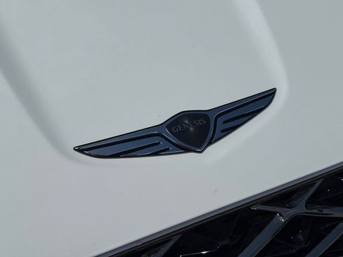 New 2026 Genesis GV70 2.5T Sport Prestige w/ G1 Accessory Package AWD/4WD image 8