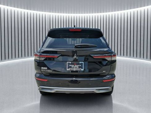 New 2026 Mitsubishi Outlander SE FWD image 5