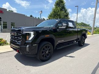 Used 2024 GMC Sierra 2500 AT4 w/ AT4 Premium Plus Package AWD/4WD video 3