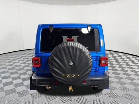 Used 2021 Jeep Wrangler Unlimited Rubicon w/ Trailer Tow Package AWD/4WD image 9