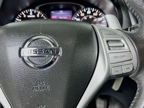 Used 2016 Nissan Altima 2.5 SR FWD image 20