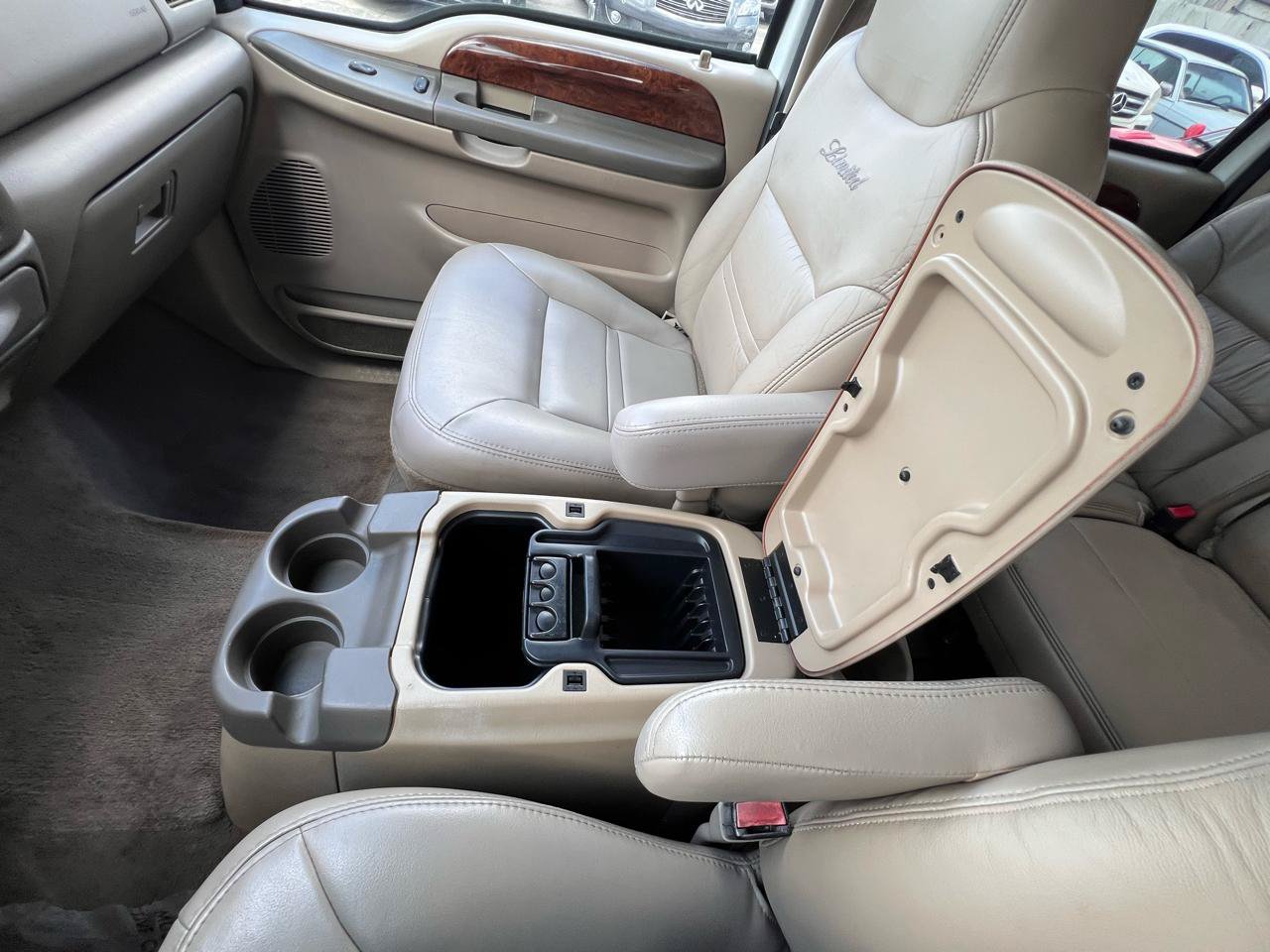Used 2001 Ford Excursion Limited RWD image 52