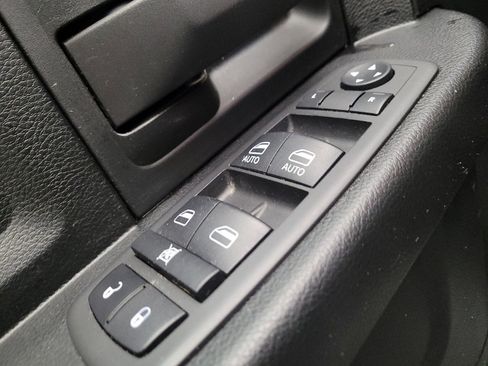 Used 2022 RAM 1500 Tradesman RWD image 27