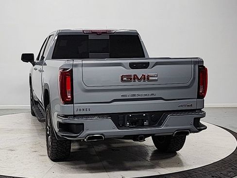 Used 2024 GMC Sierra 1500 AT4 w/ Technology Package AWD/4WD image 6