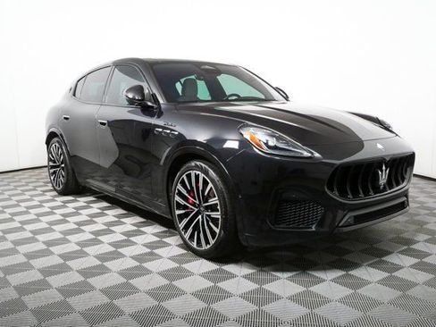 Used 2023 Maserati Grecale Modena AWD/4WD image 28