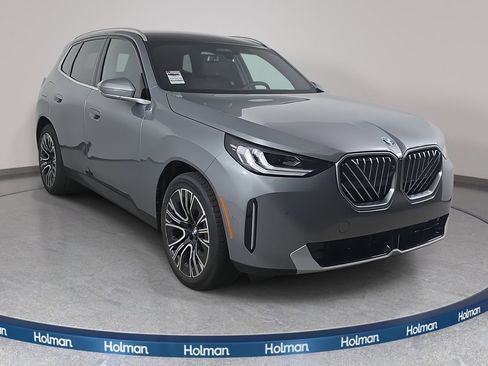 New 2026 BMW X3 xDrive30 w/ Premium Package image 3