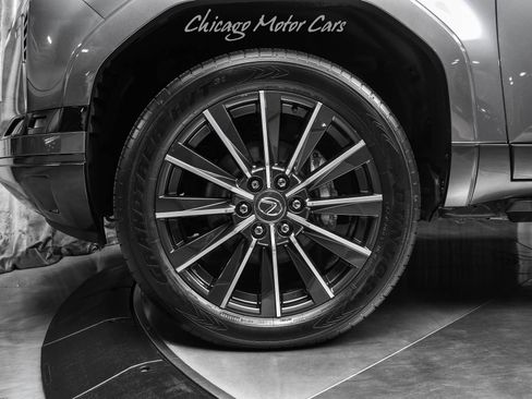 Used 2025 Lexus GX 550 w/ Cold Area Package image 53