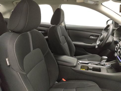 Used 2020 Nissan Sentra SV FWD image 21