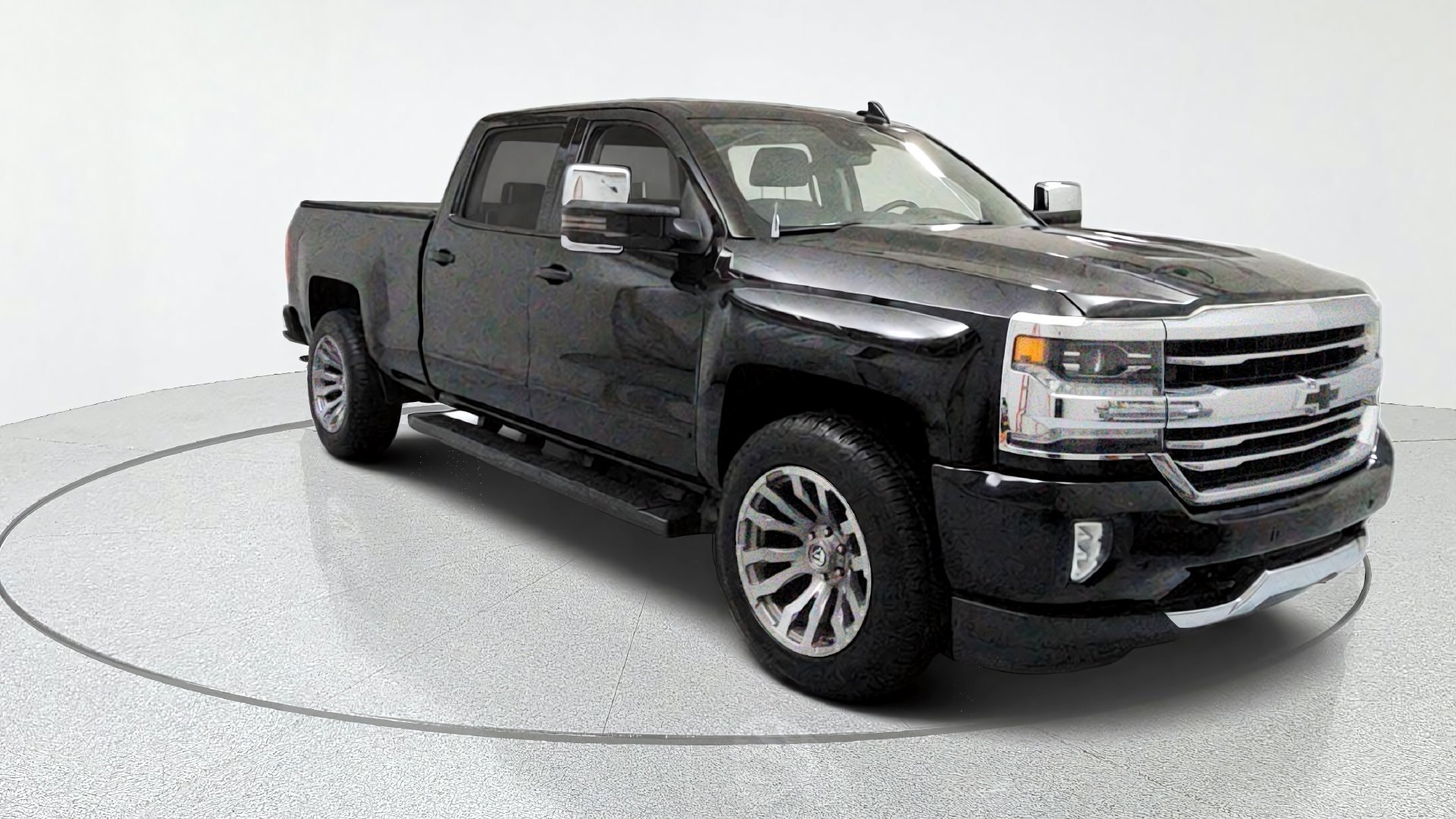 Used 2018 Chevrolet Silverado 1500 High Country AWD/4WD image 7