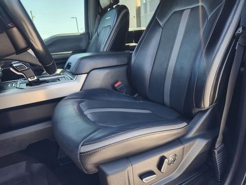 Used 2018 Ford F150 Platinum w/ Technology Package AWD/4WD image 11