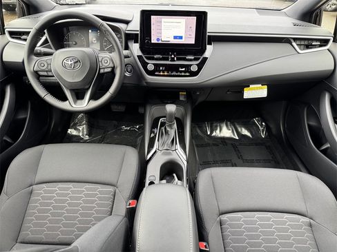 New 2026 Toyota Corolla SE image 18