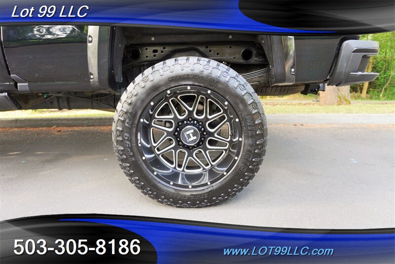 Used 2016 GMC Sierra 2500 Denali w/ Duramax Plus Package AWD/4WD image 4