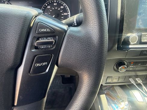 Certified 2024 Nissan Frontier SV w/ Tow Package RWD image 19
