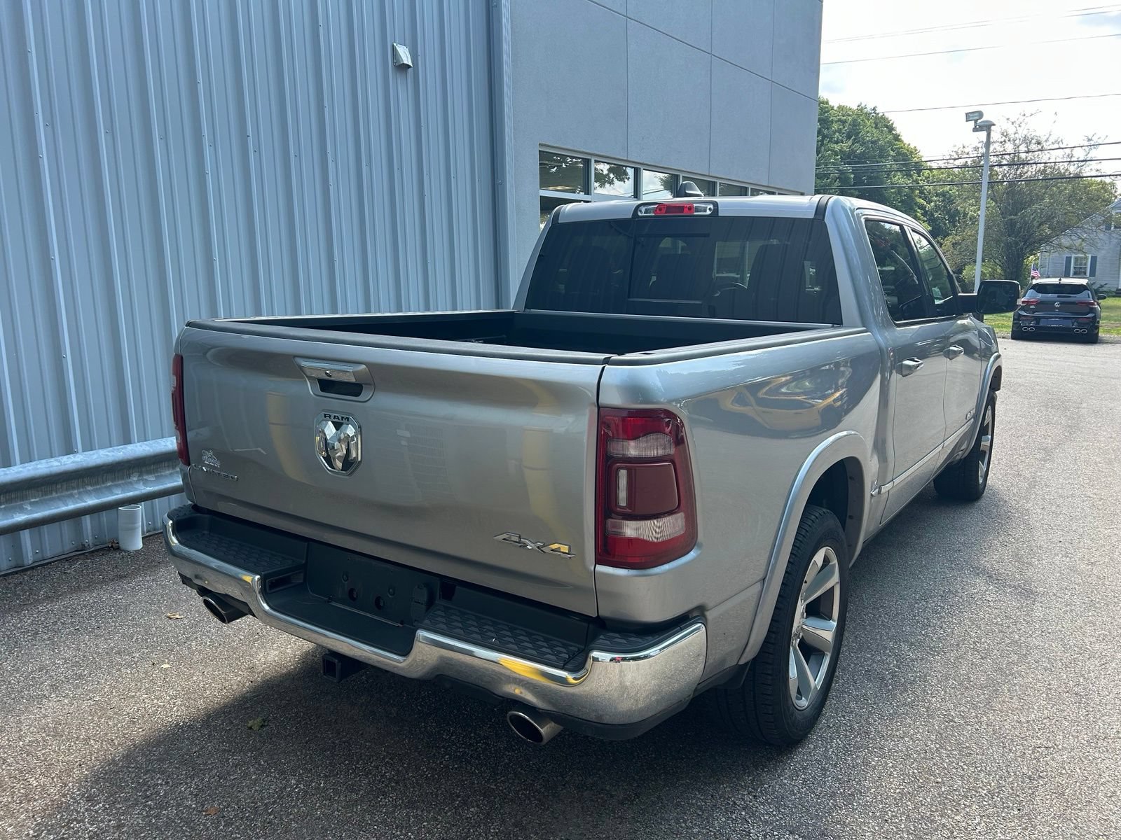 Used 2022 RAM 1500 Limited w/ Bed Utility Group AWD/4WD image 5