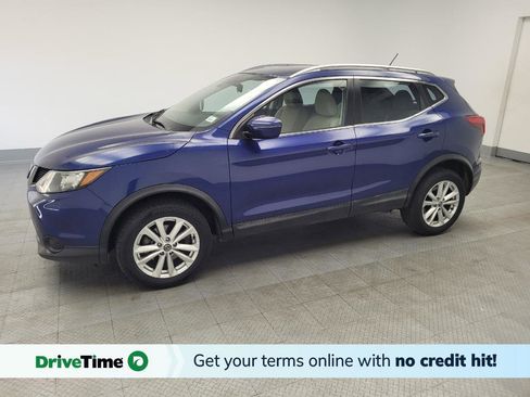 Used 2019 Nissan Rogue Sport SV image 1