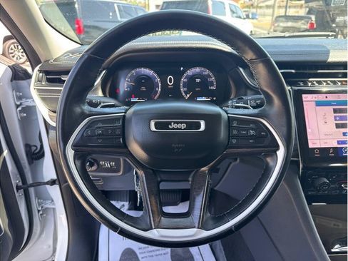 Used 2021 Jeep Grand Cherokee L Limited AWD/4WD image 19