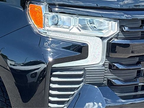Certified 2024 Chevrolet Silverado 1500 LT Trail Boss w/ Convenience Package II AWD/4WD image 22