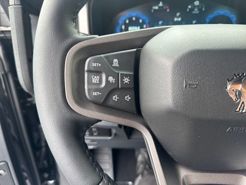 New 2026 Ford Bronco Outer Banks w/ Sasquatch Package AWD/4WD image 35