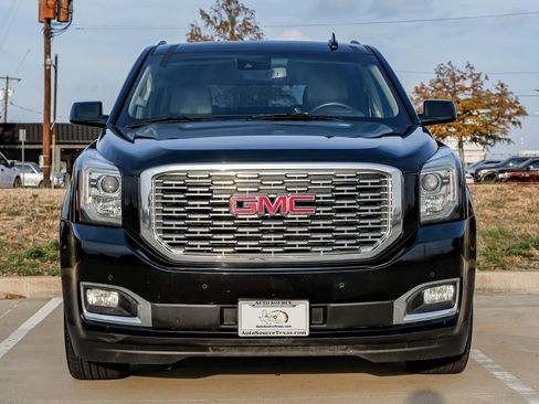 Used 2019 GMC Yukon Denali w/ Open Road Package image 6