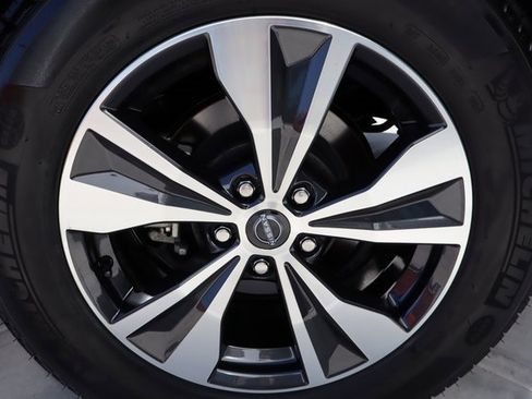 Used 2024 Nissan Murano SV image 43