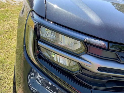 Used 2025 Ford Expedition Tremor image 13