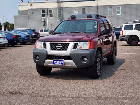 Used 2015 Nissan Xterra PRO-4X w/ Pro-4x Leather Package AWD/4WD image 3