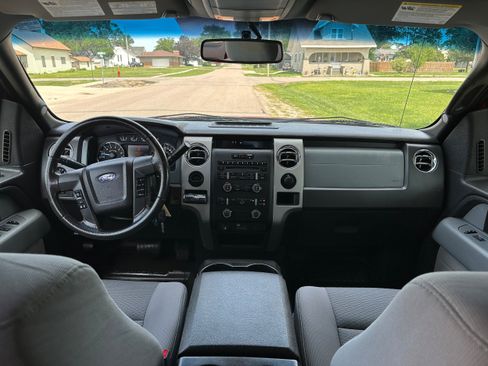 Used 2012 Ford F150 XLT w/ XLT Convenience Pkg RWD image 9