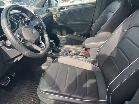 Used 2024 Volkswagen Tiguan SEL R-Line AWD/4WD image 15