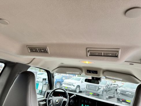 Used 2024 Chevrolet Express 3500 LT w/ LT Preferred Equipment Group image 21