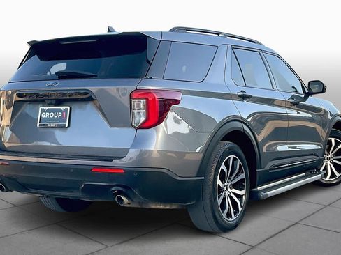 Used 2022 Ford Explorer ST-Line image 12