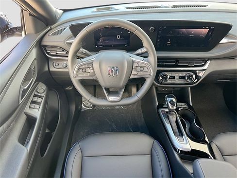 New 2026 Buick Envista Sport Touring image 16