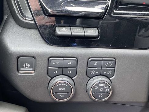 Used 2025 Chevrolet Silverado 1500 ZR2 w/ Technology Package AWD/4WD image 24