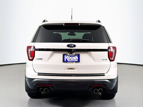 Used 2018 Ford Explorer Sport w/ Equipment Group 401A image 6