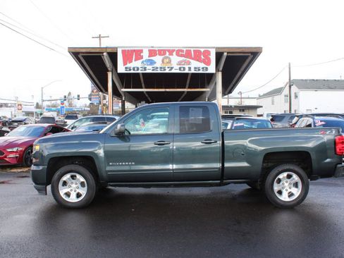 Used 2018 Chevrolet Silverado 1500 LT w/ All Star Edition image 3