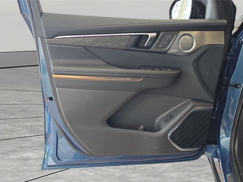 New 2026 Buick Enclave Avenir w/ Super Cruise Package image 27