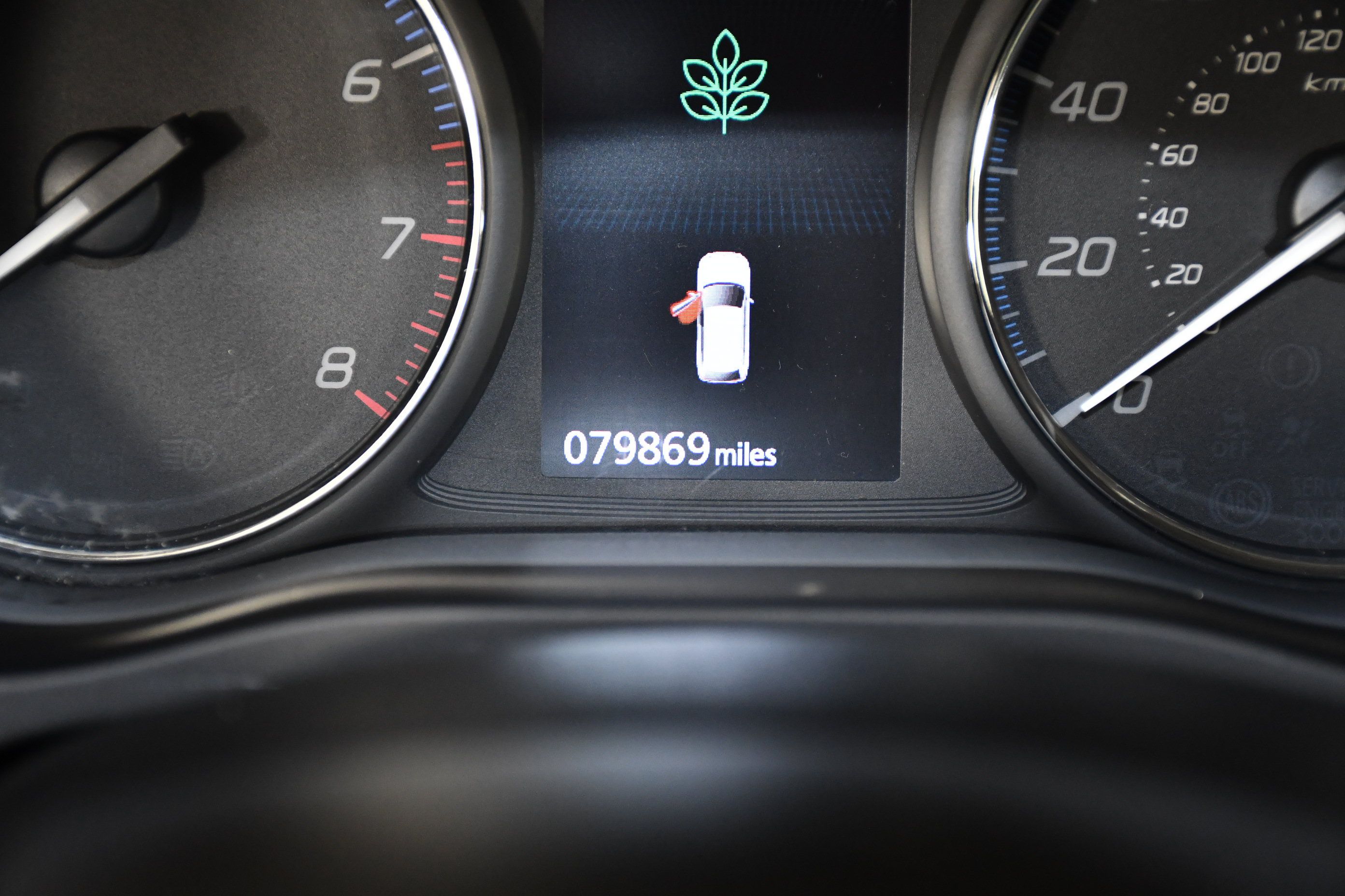 Used 2019 Mitsubishi Outlander SE AWD/4WD image 9