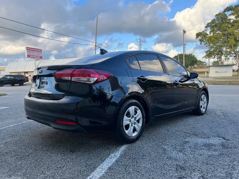 Used 2018 Kia Forte LX FWD image 11