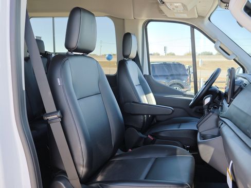 Certified 2024 Ford Transit 350 XL image 34