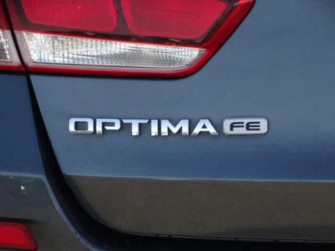 Used 2020 Kia Optima LX image 10