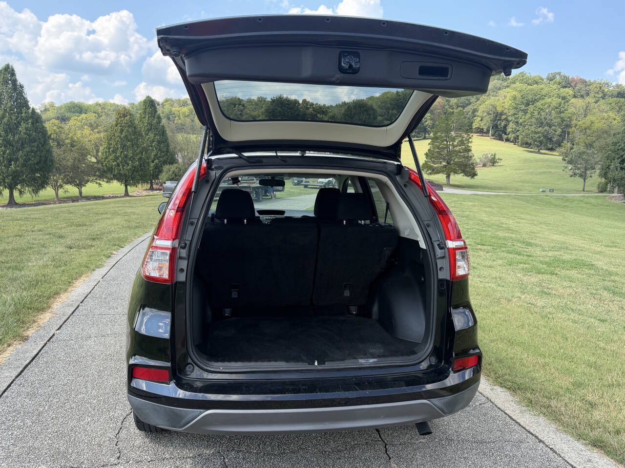Used 2016 Honda CR-V LX image 11