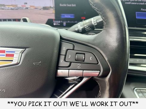 Used 2024 Cadillac Escalade Sport AWD/4WD image 18