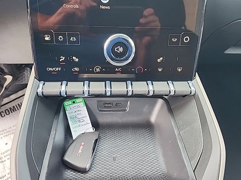 New 2026 GMC Terrain Elevation image 30