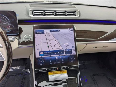 New 2026 Mercedes-Benz S 580e 4MATIC Sedan image 12