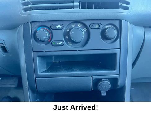 Used 2004 Honda Pilot LX image 32