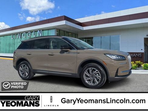 New 2026 Lincoln Corsair Premiere image 1