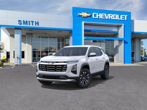 New 2027 Chevrolet Equinox LT FWD image 32