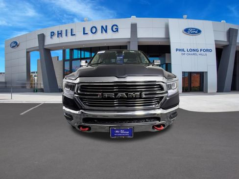 Used 2019 RAM 1500 Laramie AWD/4WD image 8